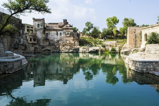 sacred pond, Katas Raj